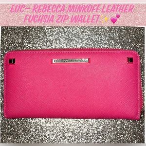 🎉HP🎉EUC-RebeccaMinkoff Fuschia Pink/Gold Saffiano Leather Zip Around Wallet✨💕